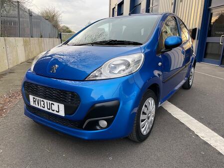 PEUGEOT 107 1.0 12V Active 